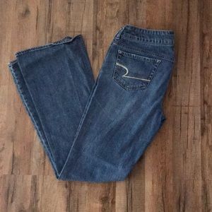 Women’s American Eagle jeans
